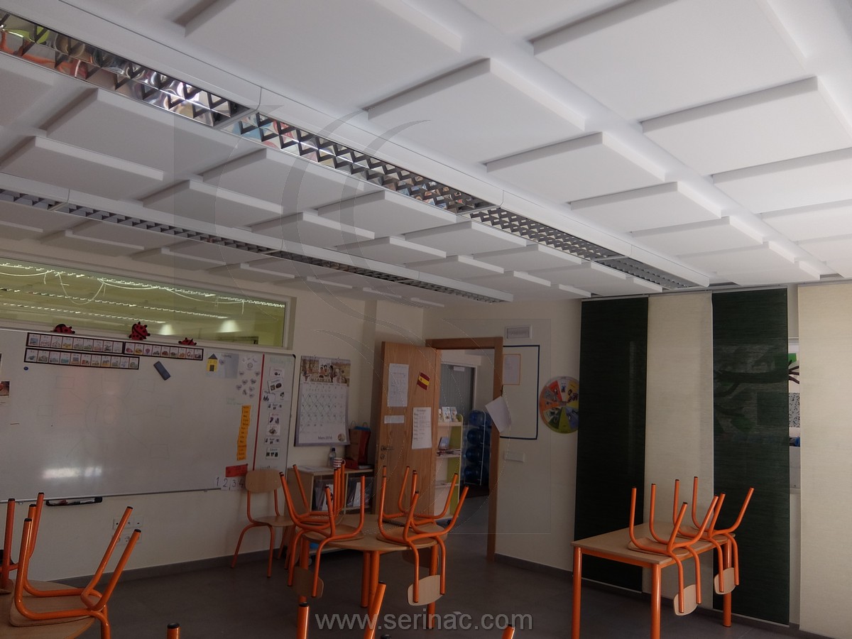 tratamiento acústico aula